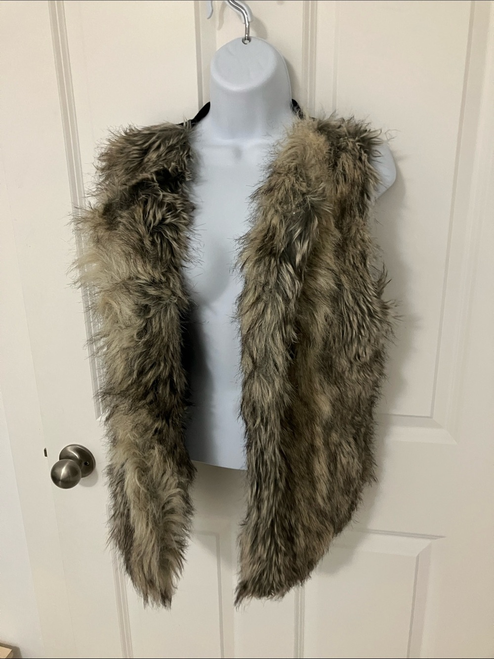 Material Girl, women’s medium, faux fur front vest.
